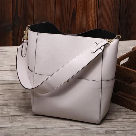 White Leather Bucket Bag 